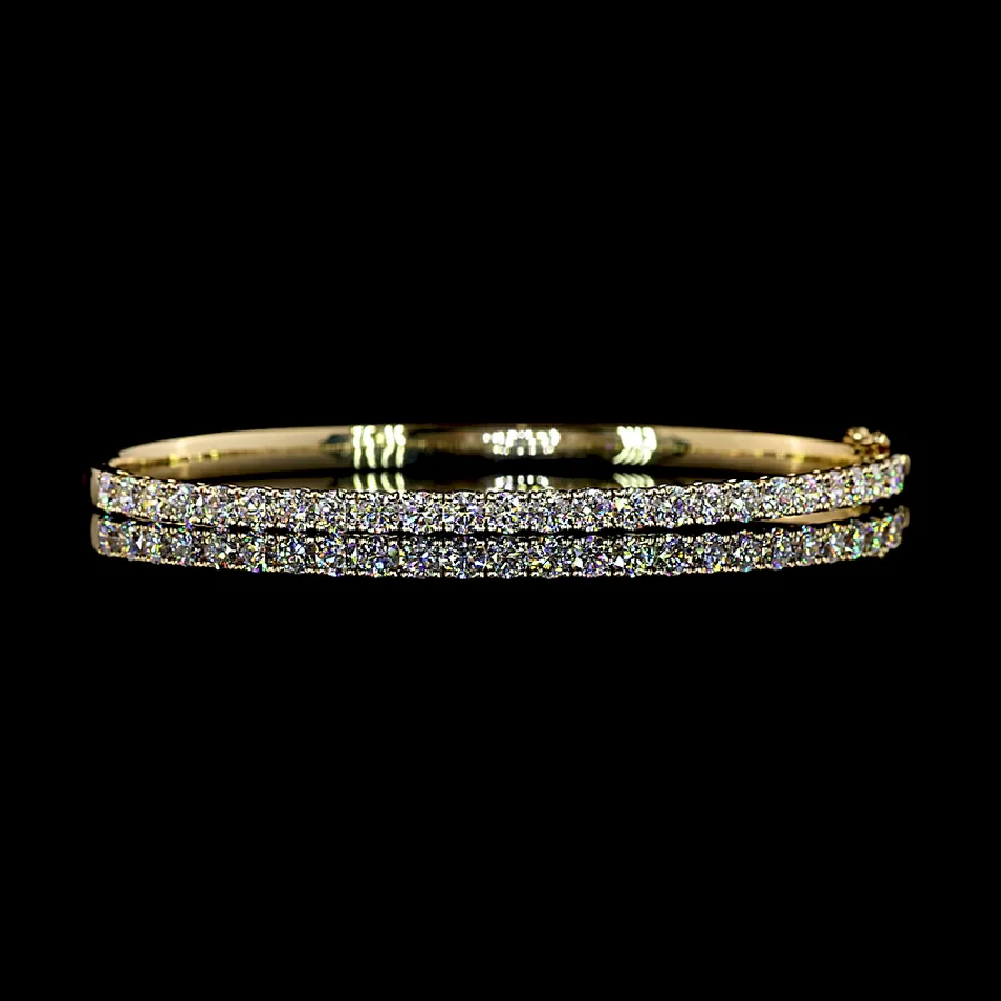 Round Bangle, 3 ct in 14k yellow gold