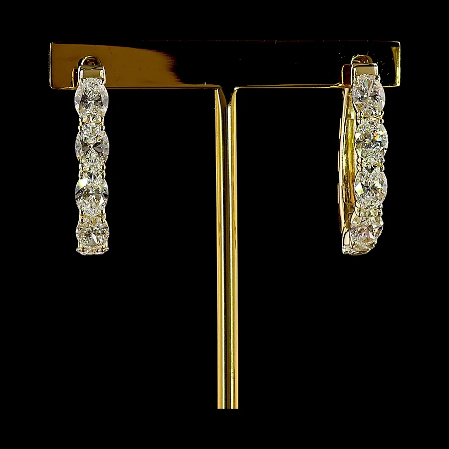 Oval Hoops, 5 ct in 14k yellow gold