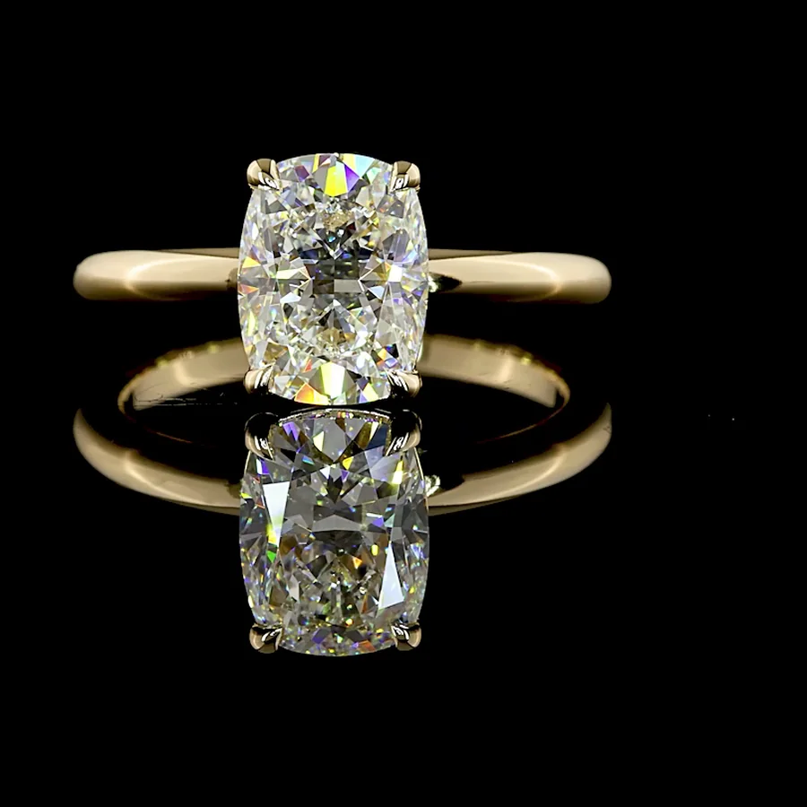 Cushion Solitaire, 2 ct in 14k yellow gold