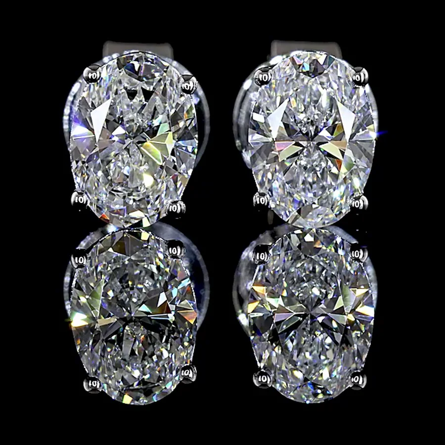 Oval Studs, 1 ct