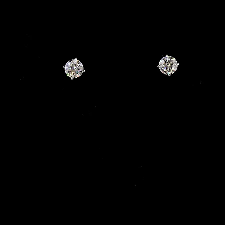 Round Studs, 4 ct