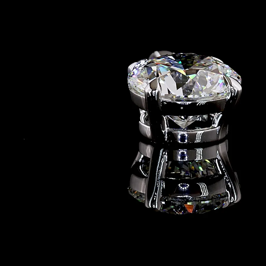 Round Solitaire Pendant, 3 ct