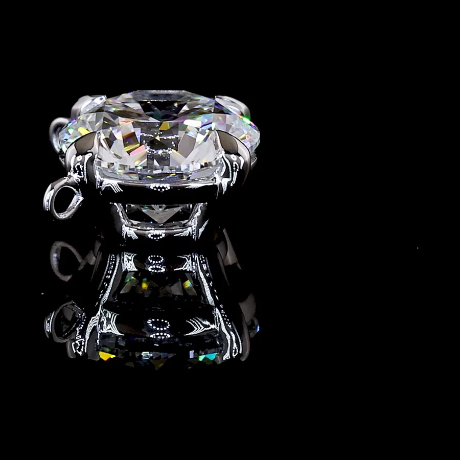 Round Solitaire Pendant, 1 ct